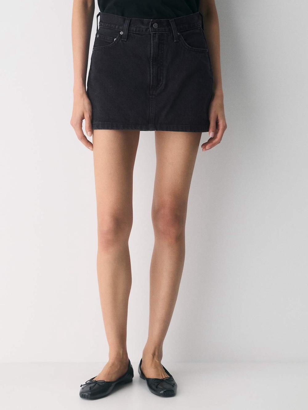 Aritzia Denim Forum Ricci Skirt - Picture 1 of 7